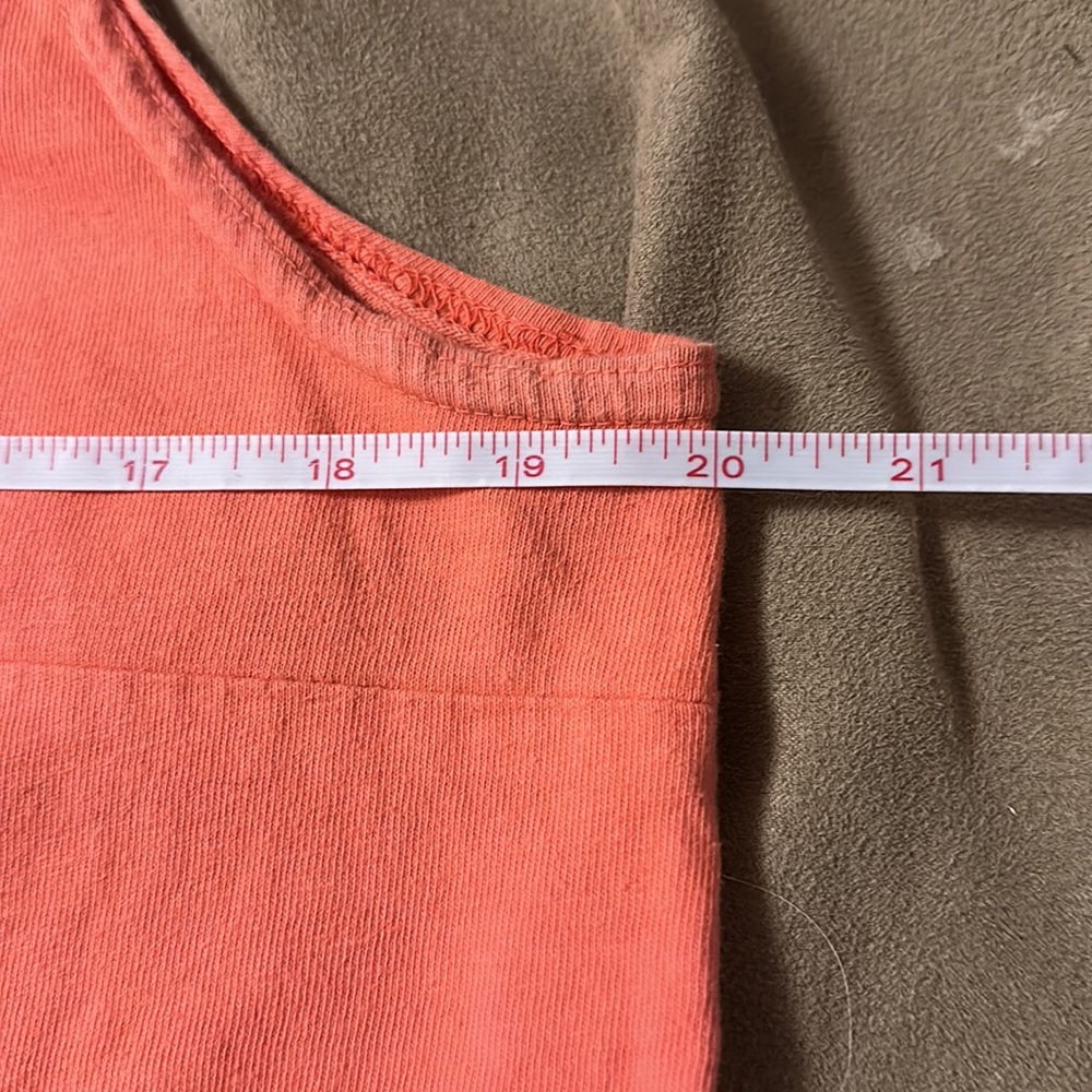 Pink tank top - Picture 5 of 7